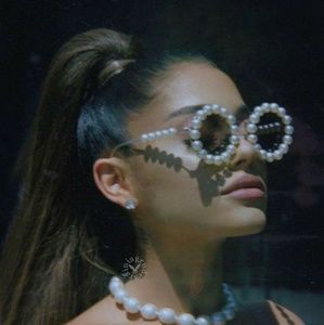 Meet your Posher, Harley